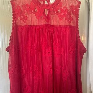 Eve & Maddie red lace top 3X